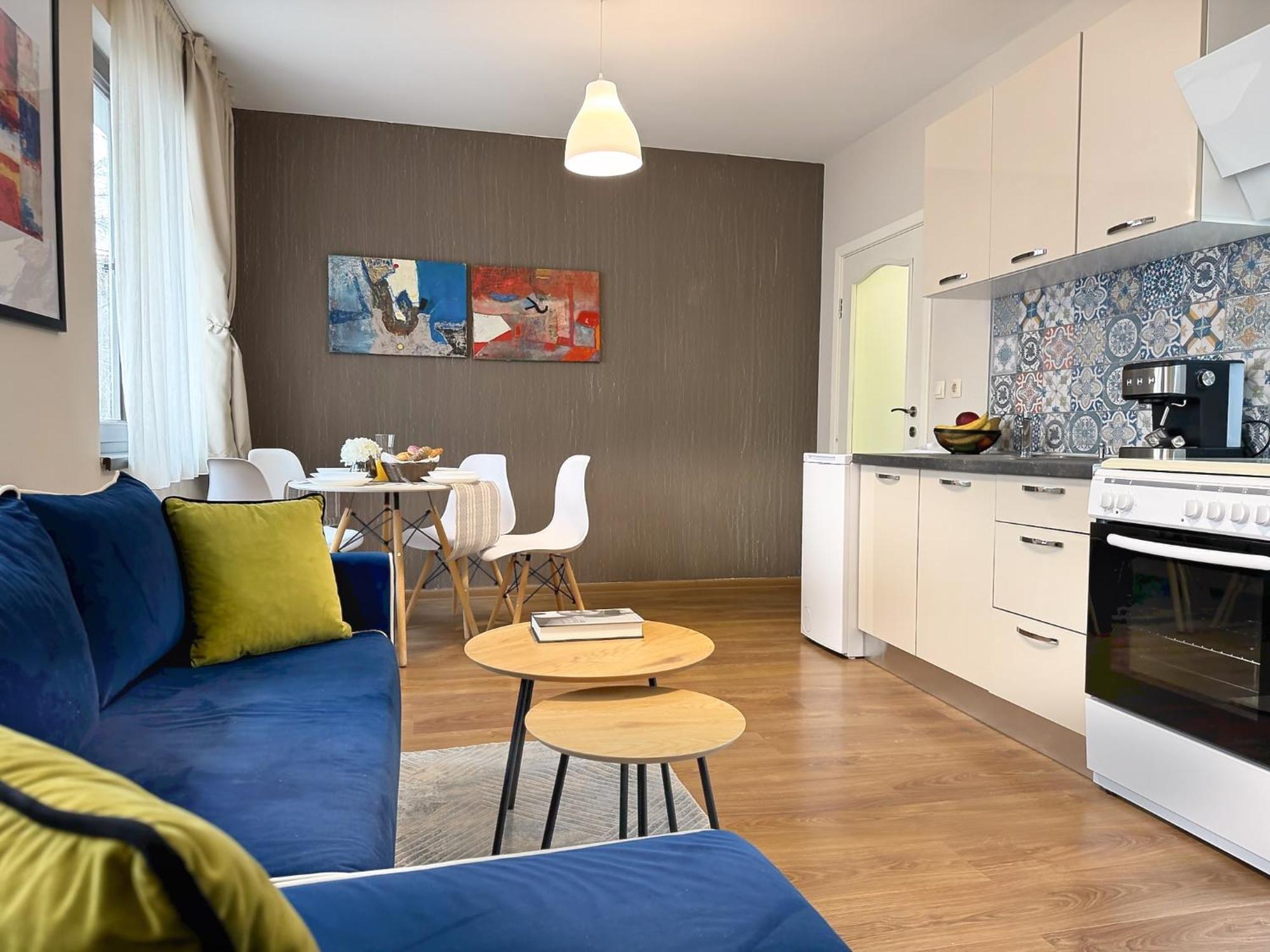 Top Centre Plovdiv Apt. With Parking For 4 Guests Екстер'єр фото