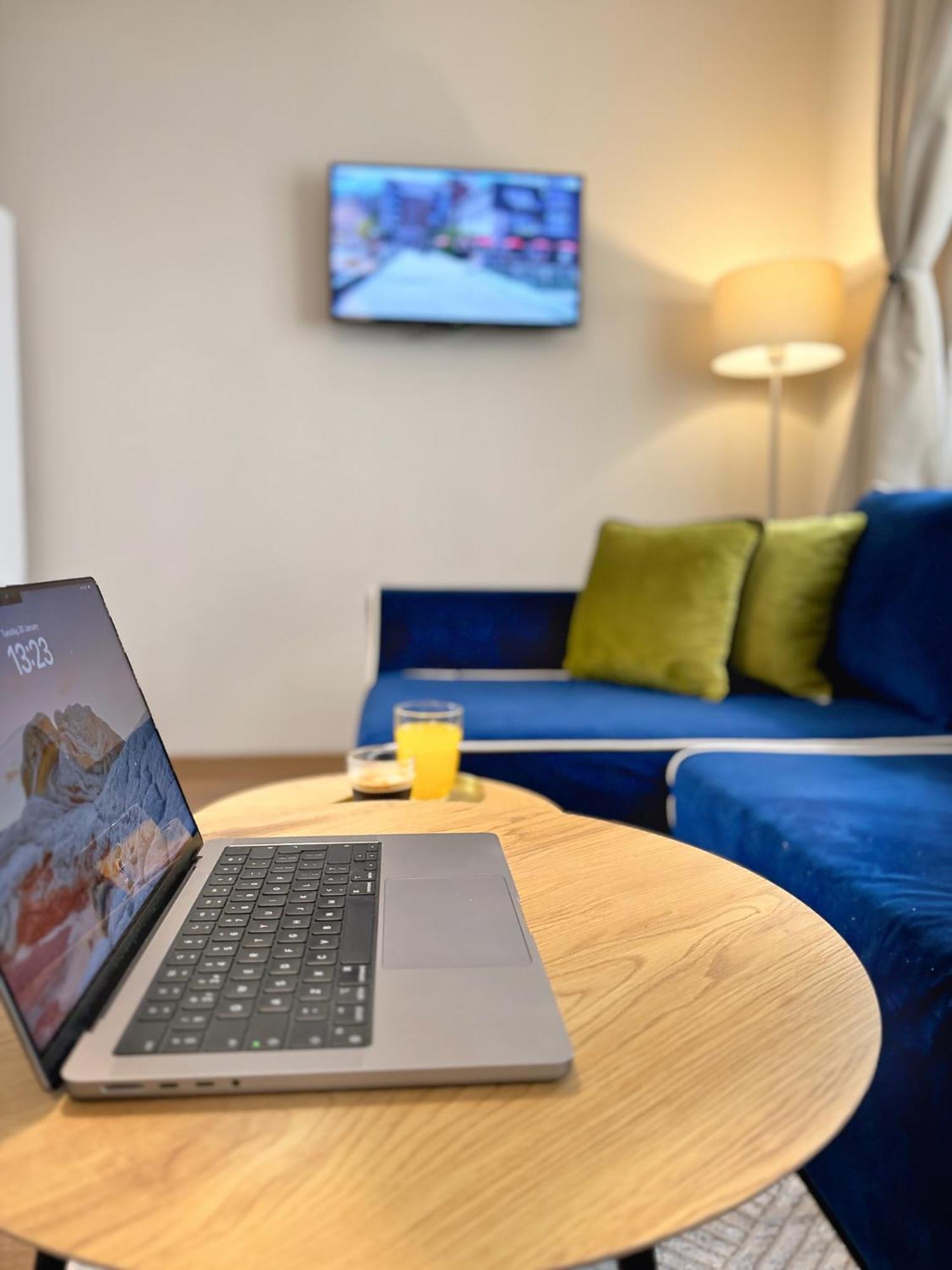 Top Centre Plovdiv Apt. With Parking For 4 Guests Екстер'єр фото