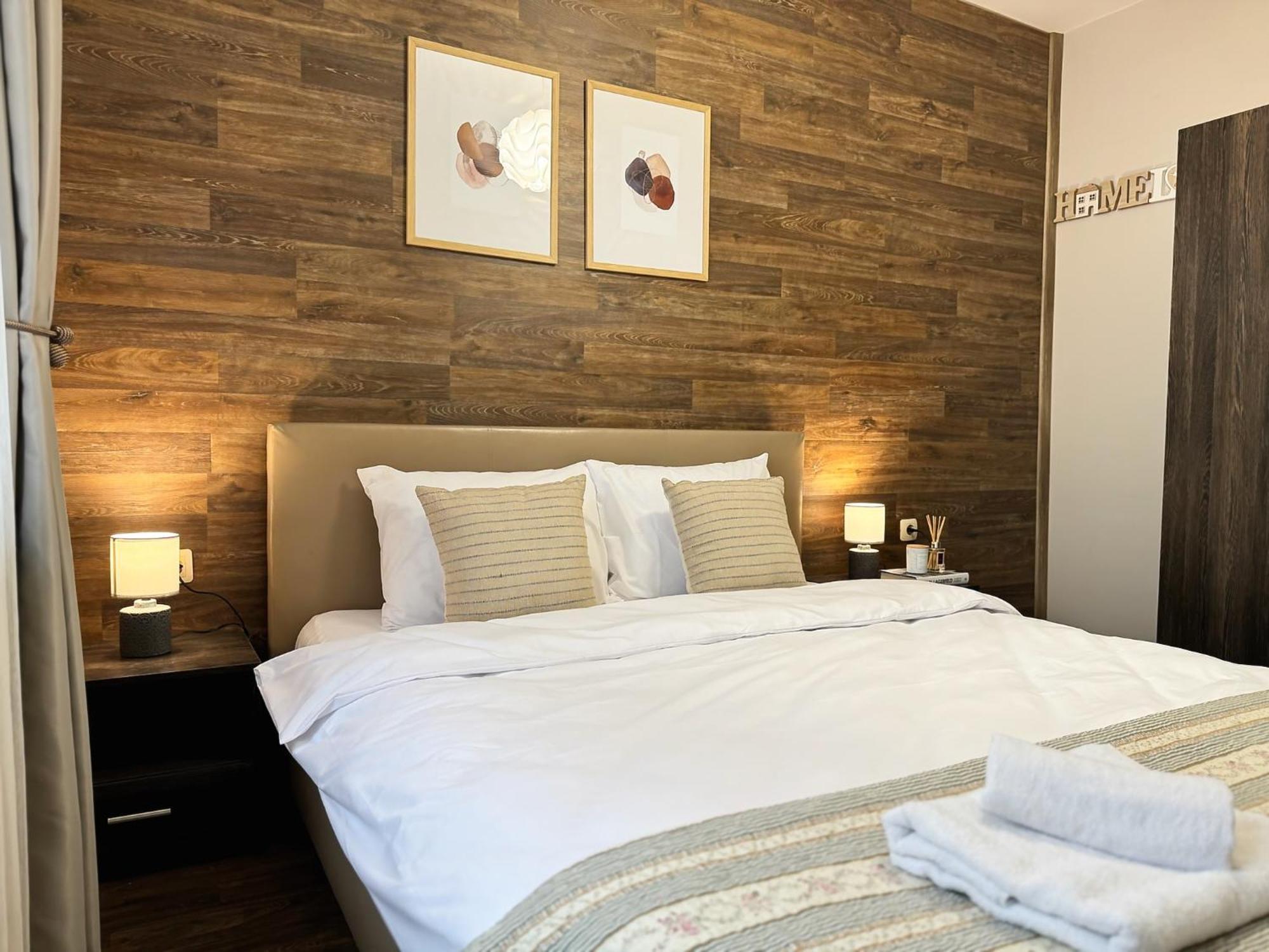 Top Centre Plovdiv Apt. With Parking For 4 Guests Екстер'єр фото