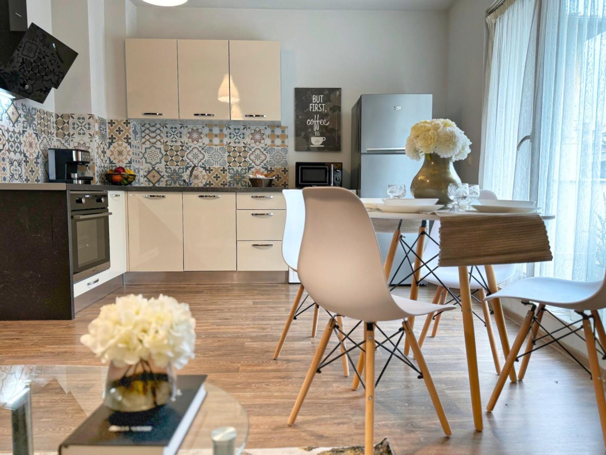 Top Centre Plovdiv Apt. With Parking For 4 Guests Екстер'єр фото
