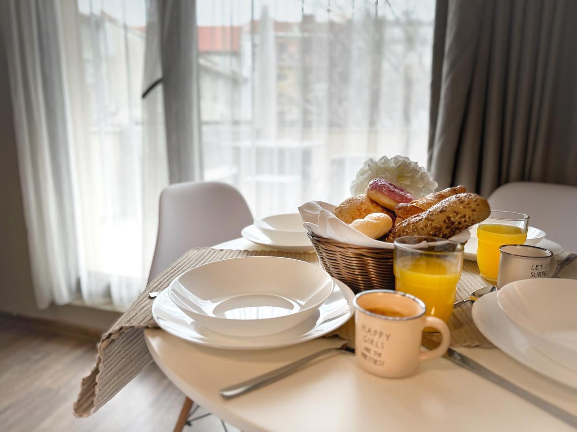 Top Centre Plovdiv Apt. With Parking For 4 Guests Екстер'єр фото