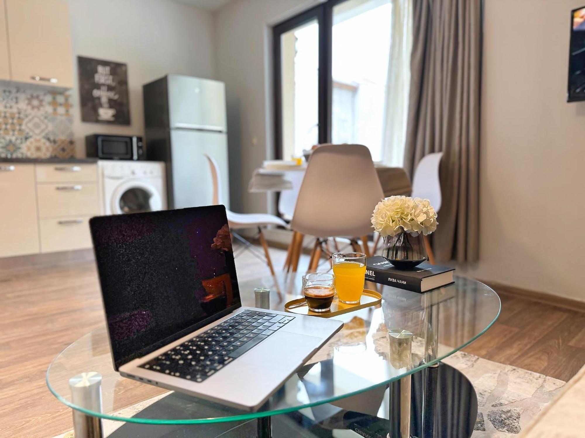Top Centre Plovdiv Apt. With Parking For 4 Guests Екстер'єр фото